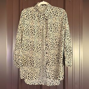 NWOT: L&b Lucky & Blessed Button Down Leopard Print Light Blouse